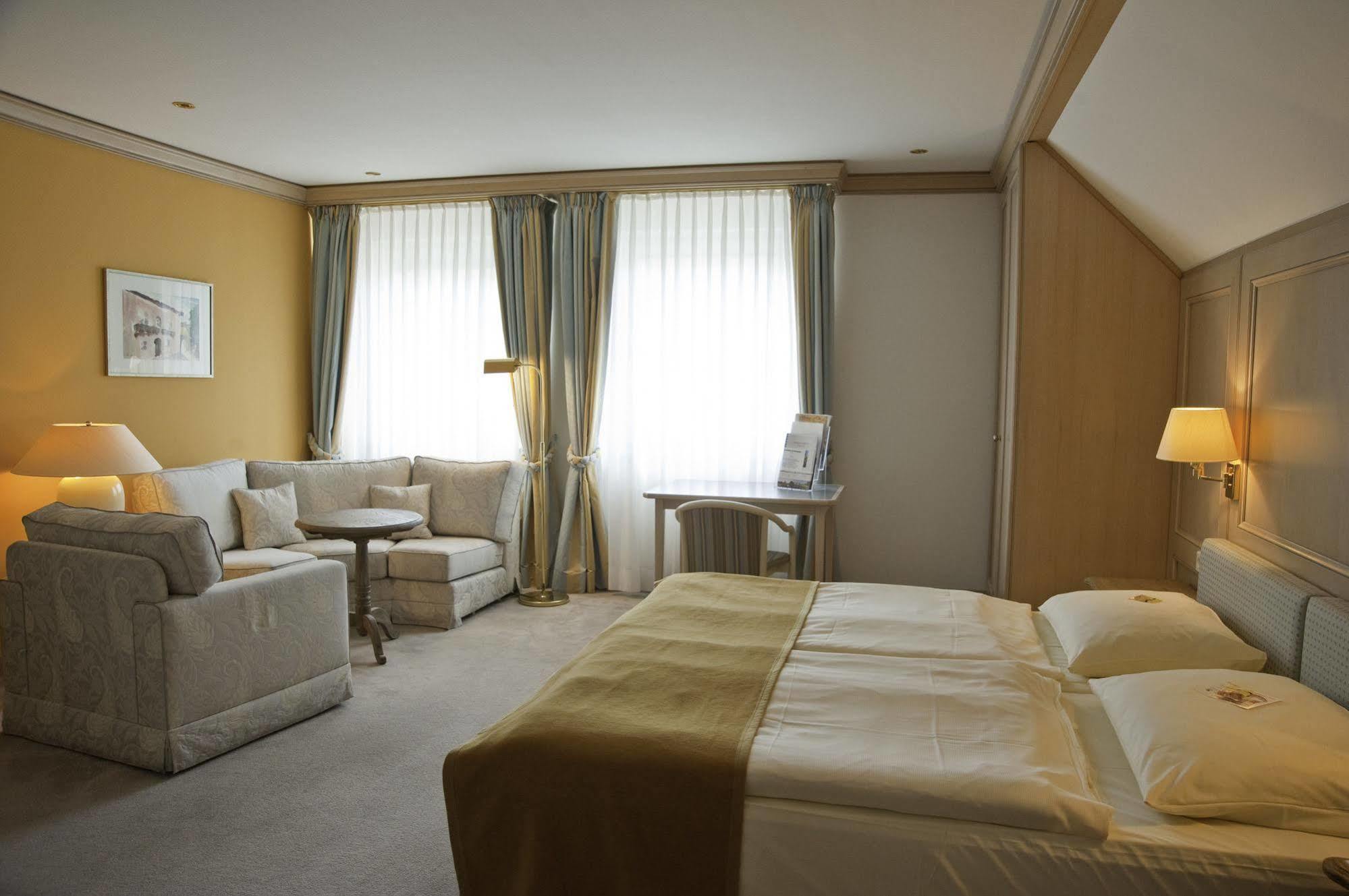Hofgut Georgenthal Otel Hohenstein Dış mekan fotoğraf